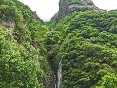 -鄣山大峡谷