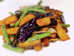 地三鲜-金春禧(世茂国际广场店)