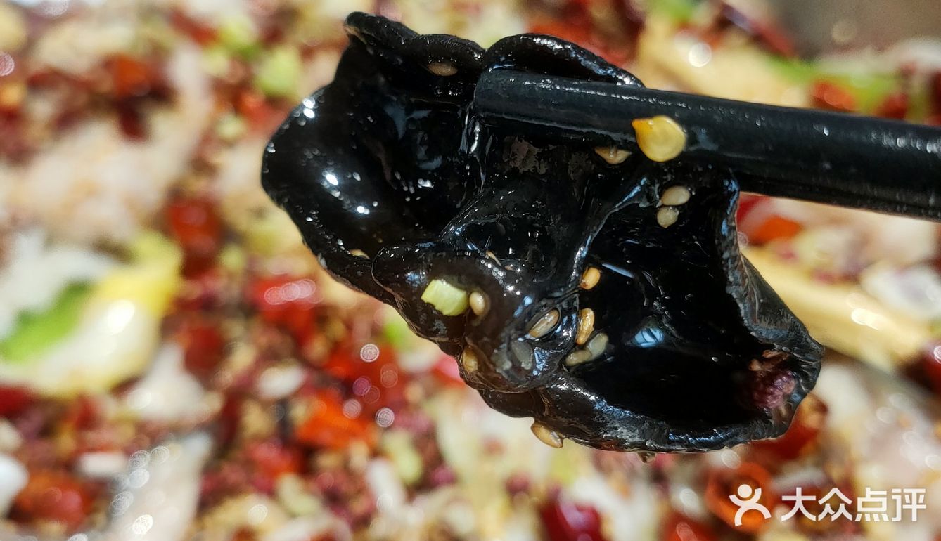 没有刺的鱼吃起来真方便！