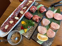 -炼火烤肉店