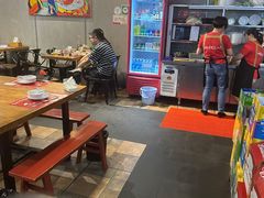 -李双猪·小龙虾·烧烤·羊肉煲(乐山店)