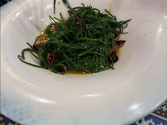-乡村馕坑肉·烧烤·新疆菜·本地人更爱吃(阿勒泰首店)