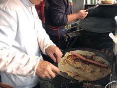 -正宗杂粮煎饼香软鸡蛋饼
