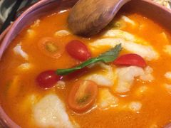 -云海肴·汽锅鸡·云南菜(天山百盛优客店)