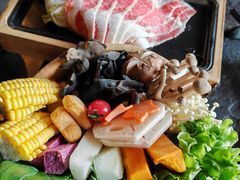 -湊湊火锅·茶憩(新中关购物中心店)