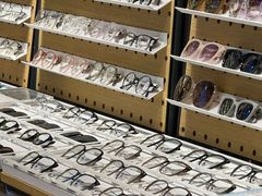 -LOOK眼镜(宝山万达店)