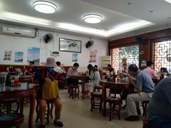 大堂-周门传统竹升面