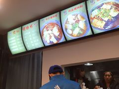 -陈记柳州螺蛳粉(大坪店)