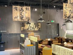 -张翻越·川渝冒菜·武汉黑鸭煲(城北万象城店)