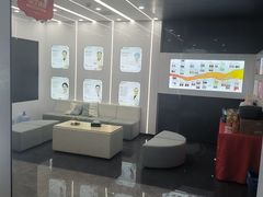 -武汉仁爱口腔(光谷店)