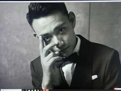 -乐派诗婚纱摄影