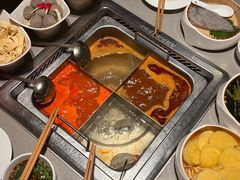 -海底捞火锅(关山保利店)