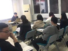 -朗阁·雅思托福·留学英语·国际学校(国贸校区)