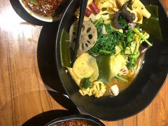 -万记麻辣烫国展总店