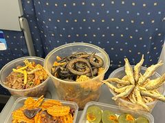-丹水桥地锅鱼·翘嘴鲌·地方特色全鱼宴(丹江口大坝店)