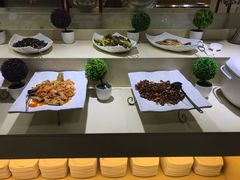 -蒙肥羊·酸汤潮牛·鲜牛肉火锅烤肉自助(岗顶店)