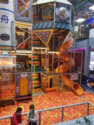 -嗨翻Hi-Fun竞技主题乐园·蹦床团建生日聚会(五棵松华熙店)
