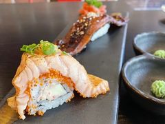 姜葱厚切三文鱼寿司-爆丼日式大排档(季华园店)