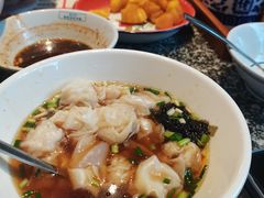 北正街馄饨-湘下佬·老长沙吃货铺(酃湖万达店)