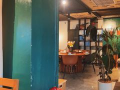 -一坐一忘云南菜(嘉里中心店)