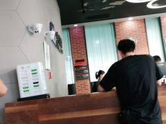 -一兆韦德健身(慧芝湖店)