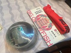 -肥肥虾庄·金牌油焖大虾(汉街SKP店)