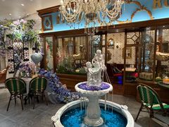 -秘密旅行Bonjour(黑金冠 江南西店)