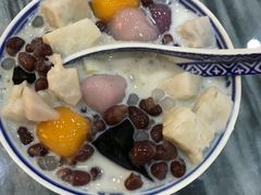 -黄氏壹品汇•水牛奶甜品(全国总店)