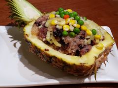 -老滇山寨•云南特色菜•地方菜•民族风情歌舞表演(金碧店)