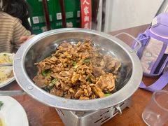 -湖南人家湘菜馆(镇江路店)