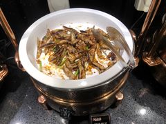 -汉金城海鲜烤肉自助百汇(威海威高广场店)