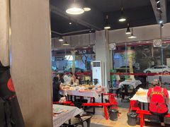 -李双猪·小龙虾·烧烤·羊肉煲(乐山店)