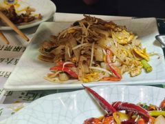 -寂寞的豆芽 烧烤酒场(丽景店)