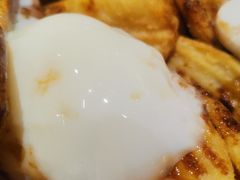 温泉蛋薯角-熊吞·大碗丼烧肉饭(西市场嘉华店)