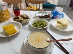 -鲸励母婴月嫂(望京店)