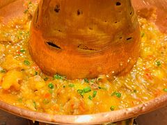 土司铜锅油焖鸡-浩海火燒雲傣家菜(芮欧百货店)