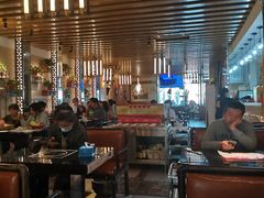 大堂-潮汕三宝鲜牛肉火锅