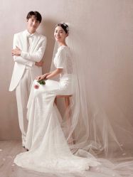 -金夫人婚纱摄影