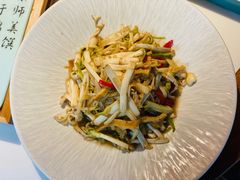 -荷塘秋月·本帮江浙菜(国权路店)