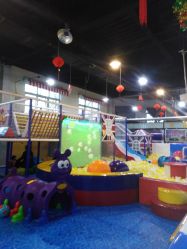 -开心哈乐亲子乐园(东森时尚百货店)