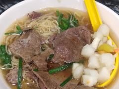 -燊意布拉肠云吞面(中山四路店)