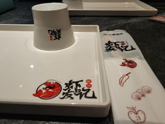 -虾友记(麻辣小龙虾 烤鱼 烧烤)