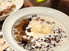 -RUXU入续糖水铺与包(卓悦中心店)