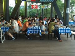 -上海滴水湖皇冠假日酒店