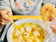 -巧手馄饨(箍桶巷店)