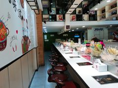 -百品聚旋转火锅(万德庄店)