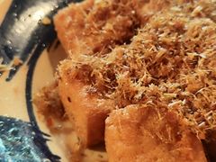 -Cuc Gach Quan Restaurant