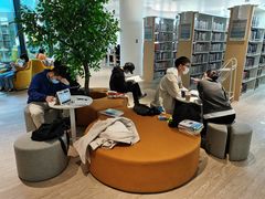 -广州市白云区图书馆