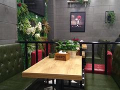 大堂-愉肴麻辣香锅(中山路店)