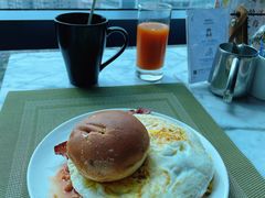 -上海龙之梦万丽酒店